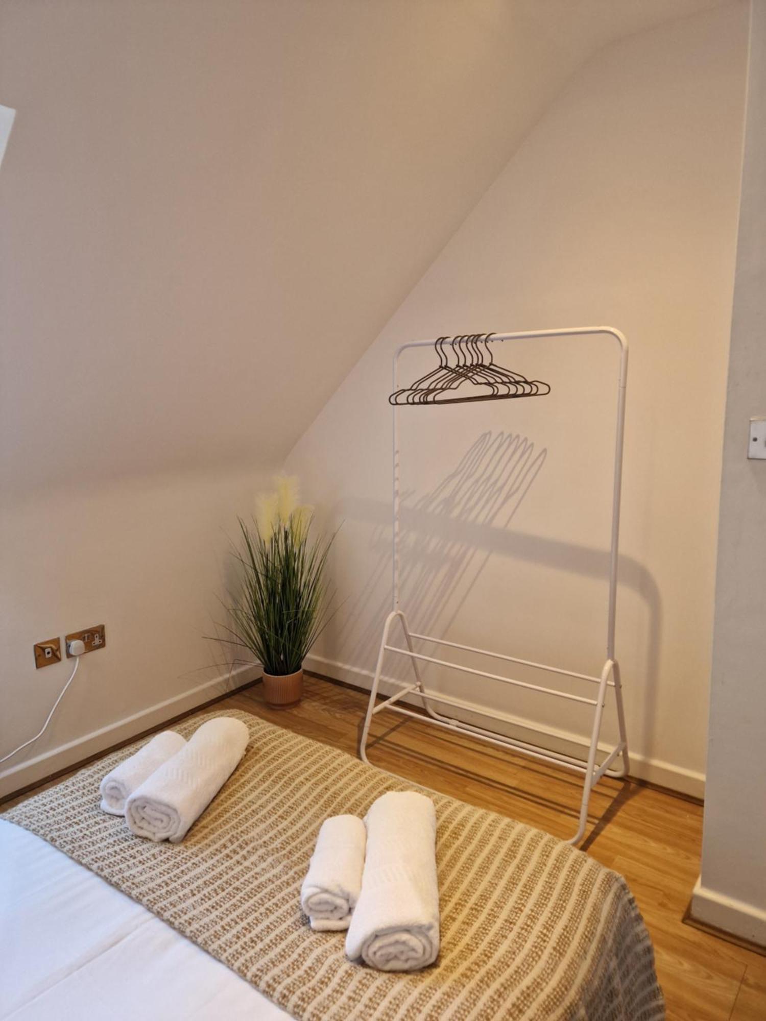 Вилла Large 4-Bed House For Up To 7 Guests W 2X Parking Оксфорд Экстерьер фото